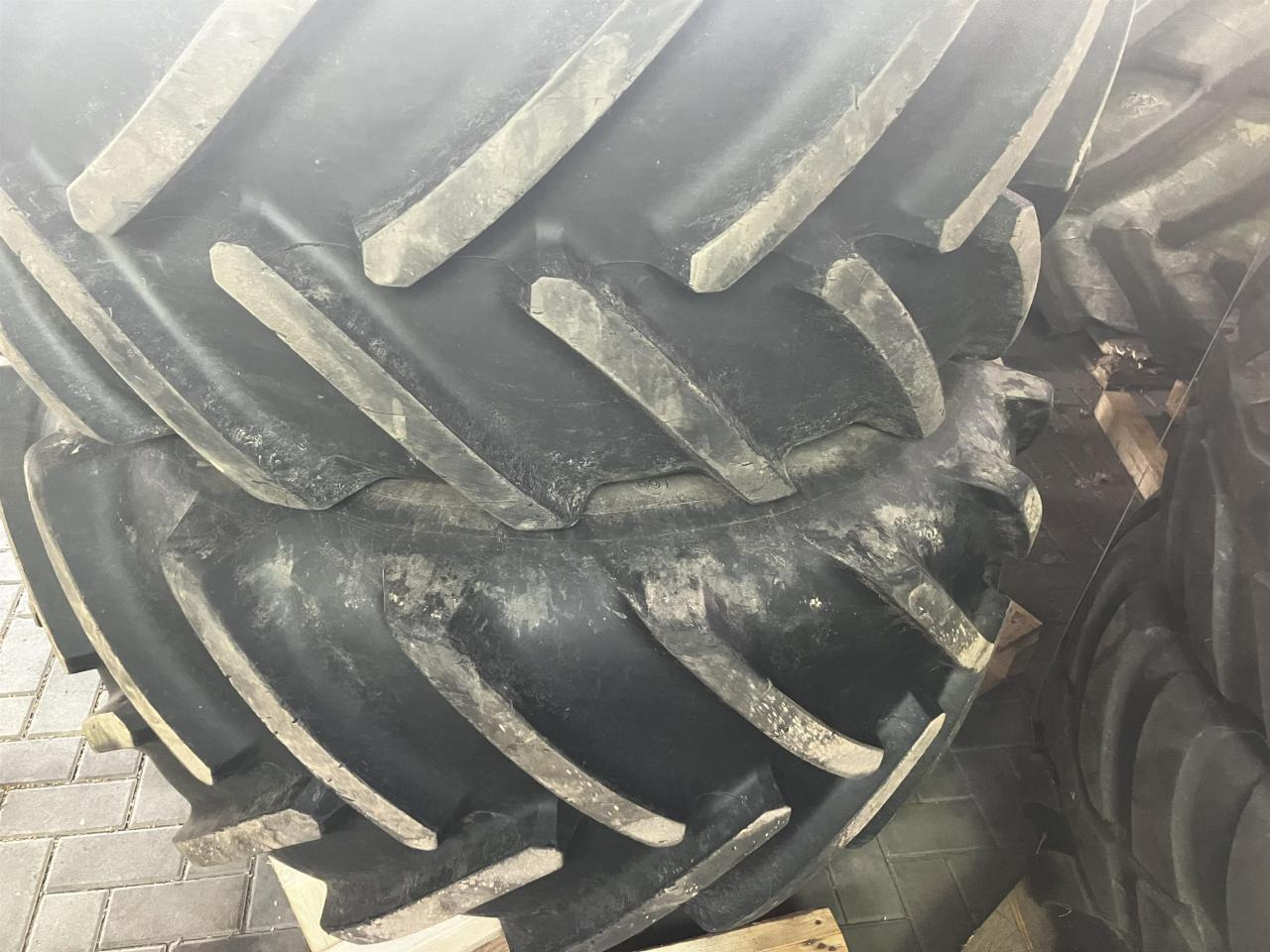 Michelin 600/70R30 - Tire for Agricultural machinery: picture 2 Michelin 600/70R30 - Tire for Agricultural machinery: picture 2