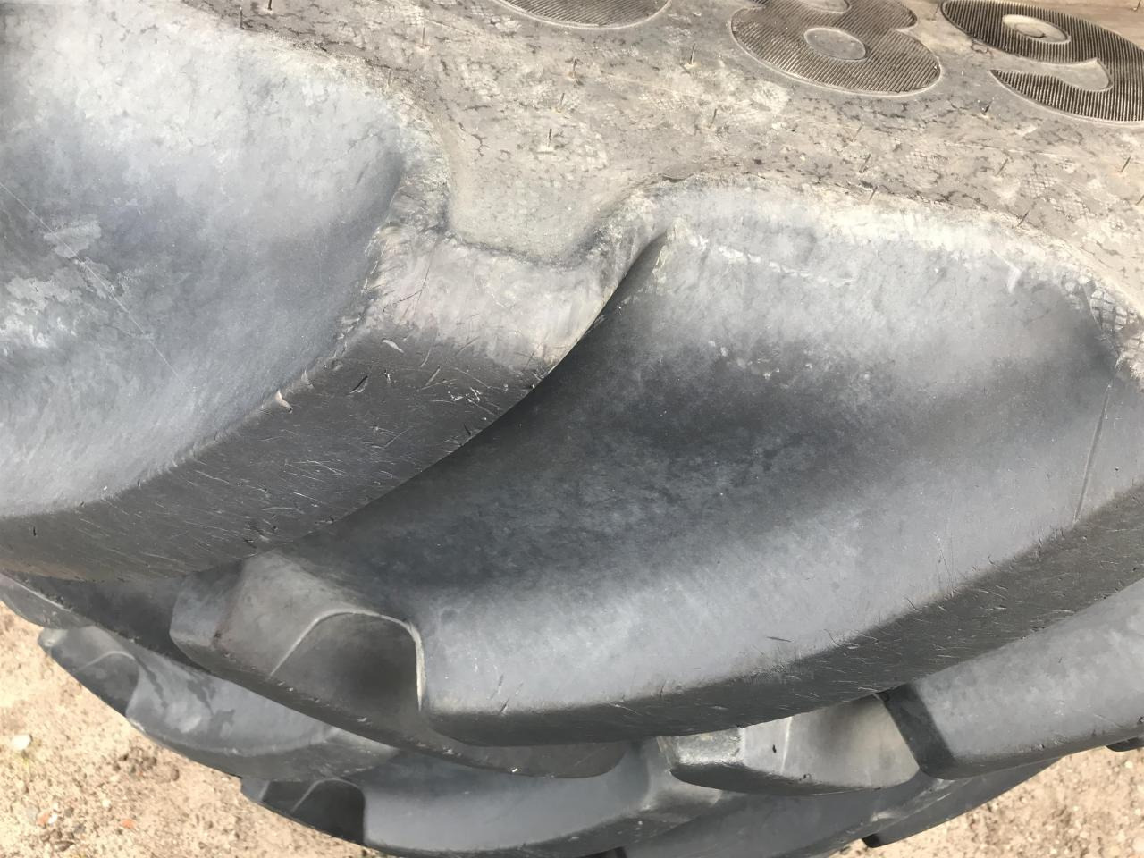 Mitas 680/80R42 - Tire for Agricultural machinery: picture 3 Mitas 680/80R42 - Tire for Agricultural machinery: picture 3