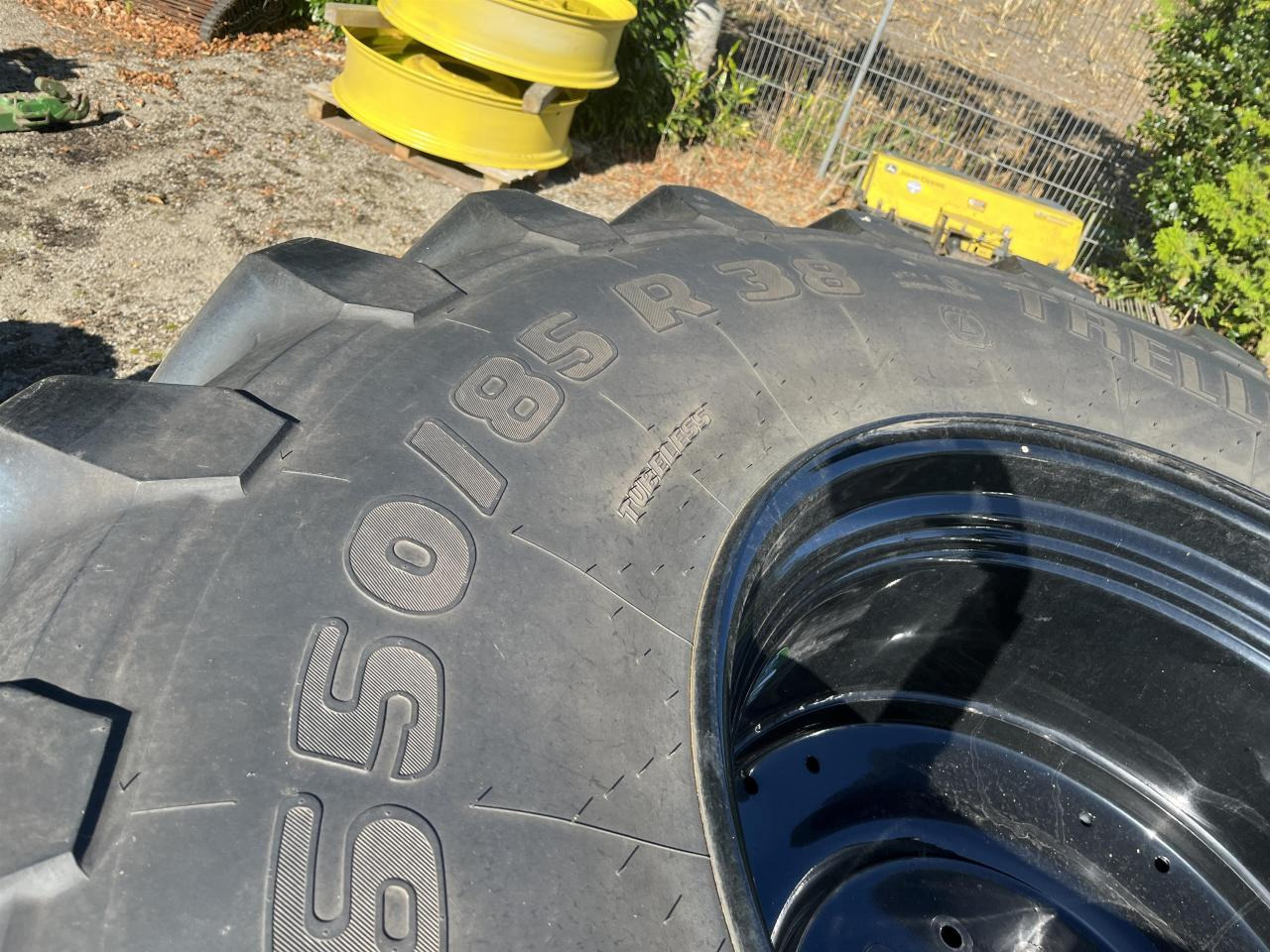 Trelleborg 650/85R38 - Tire for Agricultural machinery: picture 3 Trelleborg 650/85R38 - Tire for Agricultural machinery: picture 3