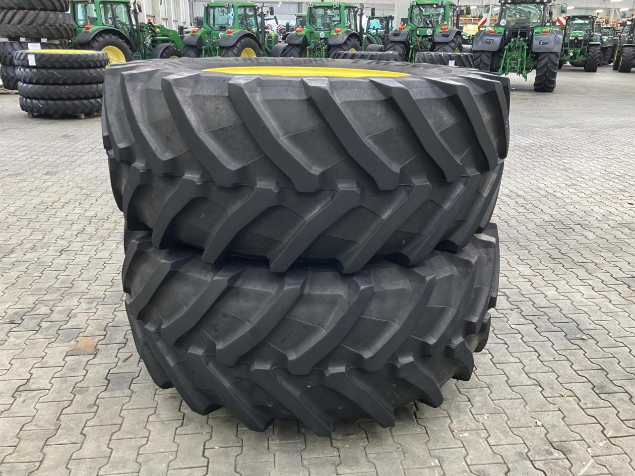 Trelleborg 710/70R42 - Tire for Agricultural machinery: picture 3 Trelleborg 710/70R42 - Tire for Agricultural machinery: picture 3