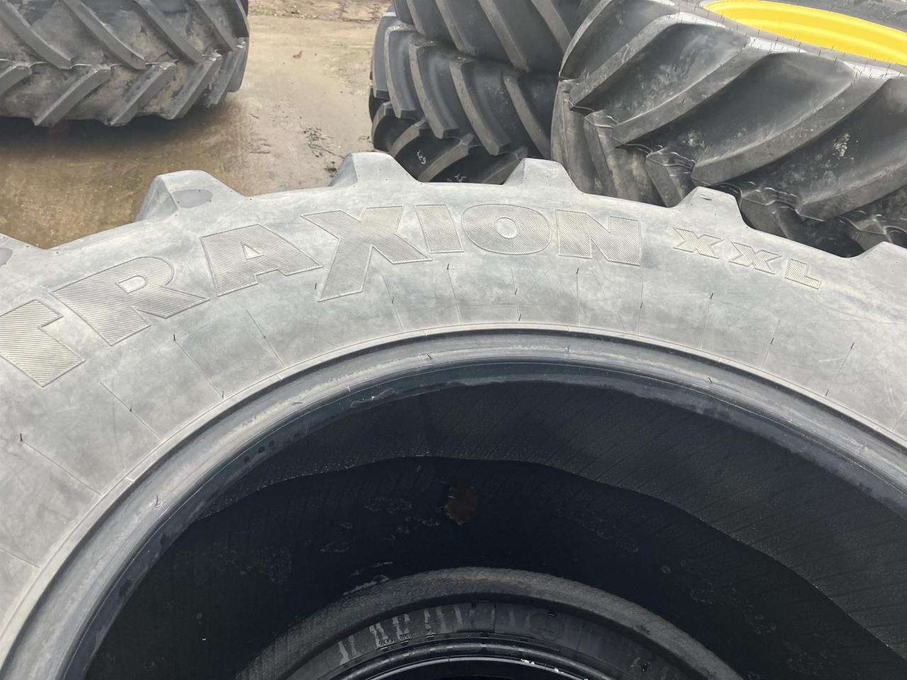 Vredestein 600/70R30 - Tire for Agricultural machinery: picture 3 Vredestein 600/70R30 - Tire for Agricultural machinery: picture 3