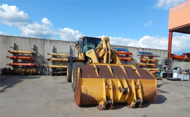 Cargadoras de ruedas KOMATSU WA470-5 - Wheel loader: picture 1 Cargadoras de ruedas KOMATSU WA470-5 - Wheel loader: picture 1
