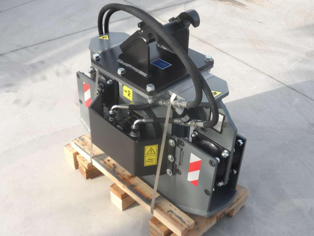 CM Crusher PV 20.40 Vibrating Plate - Vibratory plate, Attachment: picture 1 CM Crusher PV 20.40 Vibrating Plate - Vibratory plate, Attachment: picture 1