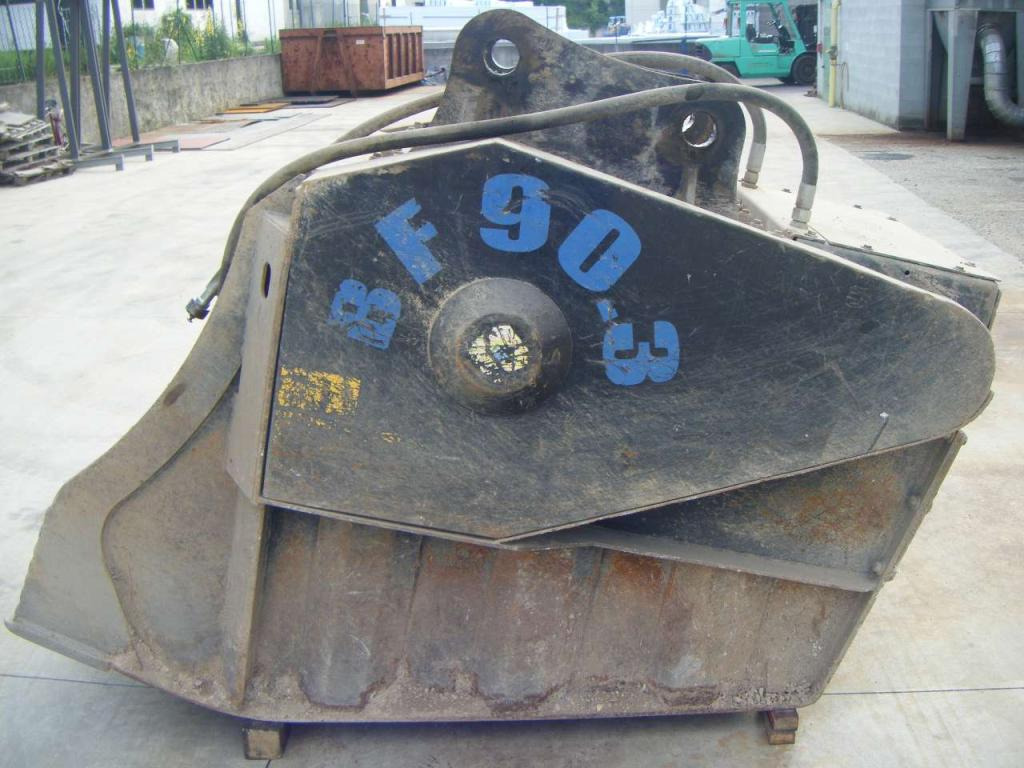 MB BF 90 Crusher Bucket - Bucket for Excavator: picture 1 MB BF 90 Crusher Bucket - Bucket for Excavator: picture 1
