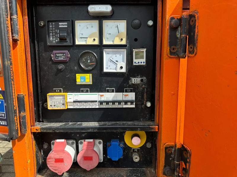 Atlas-Copco QAS 18 Yanmar Mecc Alte Spa 18 kVA Silent generatorset - Generator set: picture 2 Atlas-Copco QAS 18 Yanmar Mecc Alte Spa 18 kVA Silent generatorset - Generator set: picture 2