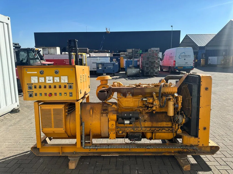 Caterpillar 3306 Leroy Somer 160 kVA noodstroom generatorset 869 hours - Generator set: picture 5 Caterpillar 3306 Leroy Somer 160 kVA noodstroom generatorset 869 hours - Generator set: picture 5