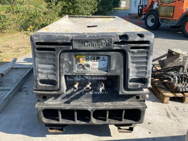 Air compressor Compair C62HS Deutz 6.2 m3 / min Silent Diesel Schroefcompressor: picture 9 Air compressor Compair C62HS Deutz 6.2 m3 / min Silent Diesel Schroefcompressor: picture 9