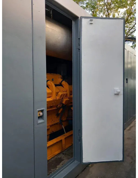 Generator set Cummins KTA 50-G2 Leroy Somer 1400 kVA generatorset in Silent container: picture 12