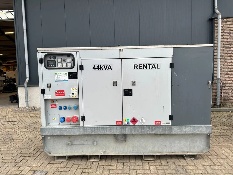 Europower EPUS44TDE Kubota Leroy Somer 44 kVA Supersilent Rental generatorset - Generator set: picture 1 Europower EPUS44TDE Kubota Leroy Somer 44 kVA Supersilent Rental generatorset - Generator set: picture 1
