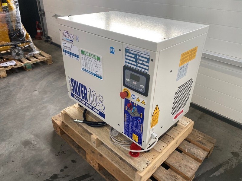 Fiac New Silver 10 Silent 7.5 kW 860 L / min 10 bar Elektrische Schroefcompressor - Air compressor: picture 3 Fiac New Silver 10 Silent 7.5 kW 860 L / min 10 bar Elektrische Schroefcompressor - Air compressor: picture 3
