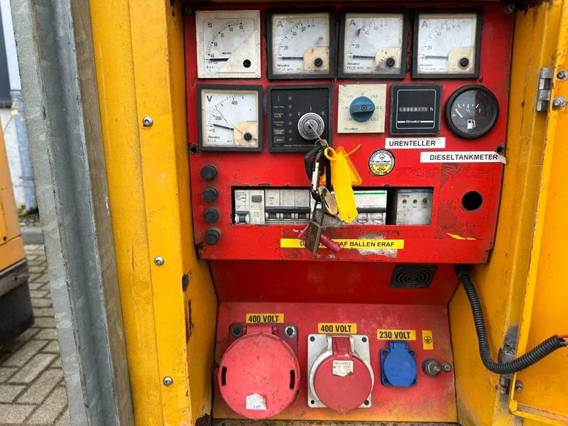 Himoinsa Iveco Stamford 40 kVA Silent generatorset - Generator set: picture 2 Himoinsa Iveco Stamford 40 kVA Silent generatorset - Generator set: picture 2