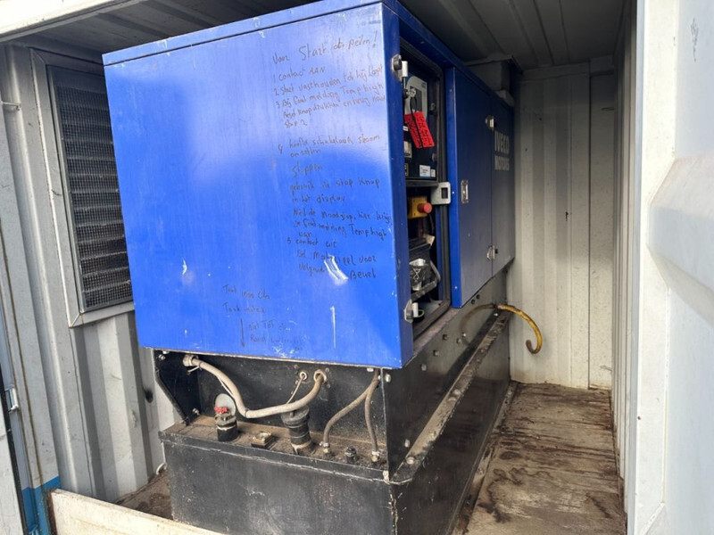 Iveco Marelli 40 KVA Supersilent generatorset in 8 ft container - Generator set: picture 4 Iveco Marelli 40 KVA Supersilent generatorset in 8 ft container - Generator set: picture 4