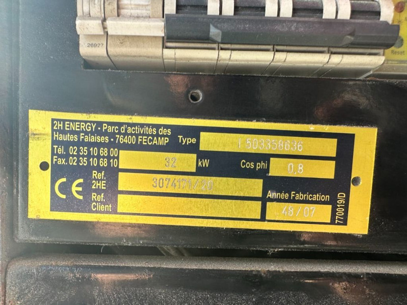 Iveco Marelli 40 KVA Supersilent generatorset in 8 ft container - Generator set: picture 5 Iveco Marelli 40 KVA Supersilent generatorset in 8 ft container - Generator set: picture 5