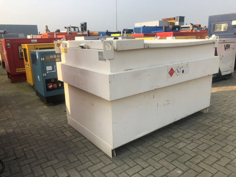 Kiwa IBC 3000 liter Fuel tank 3000 liter Fuel tank dieseltank - Generator set: picture 2 Kiwa IBC 3000 liter Fuel tank 3000 liter Fuel tank dieseltank - Generator set: picture 2