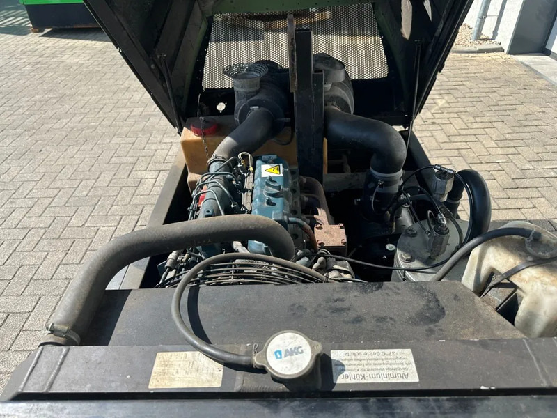 Air compressor Kubota V2203 Sullair K65 Mobiele Diesel Compressor 3.7 m3 / min 30 kW 7 Bar: picture 13 Air compressor Kubota V2203 Sullair K65 Mobiele Diesel Compressor 3.7 m3 / min 30 kW 7 Bar: picture 13
