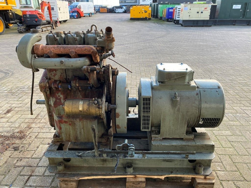 Generator set Lister HRW3A Stamford 25 kVA generatorset: picture 7