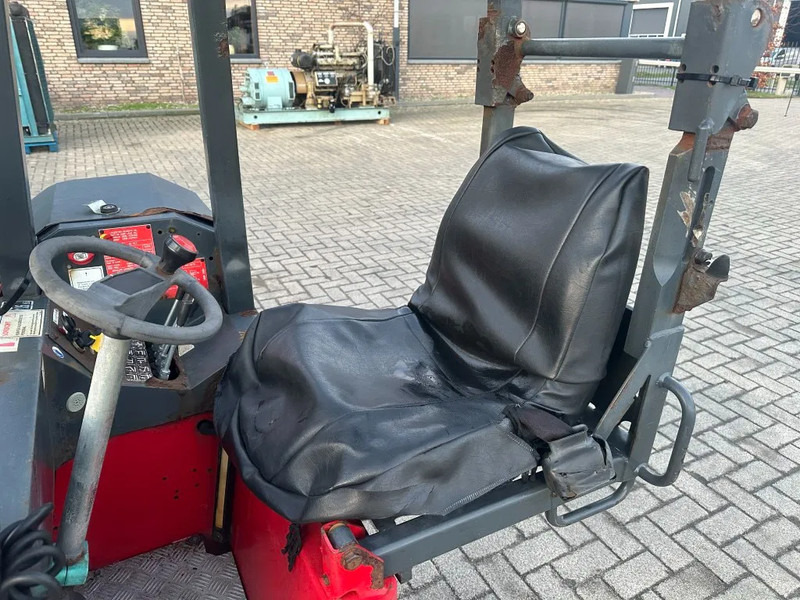 Truck mounted forklift Moffett M4 20.1 Kubota Diesel Kooiaap 2 ton Sideshift Positioner Meeneemheftruck: picture 20 Truck mounted forklift Moffett M4 20.1 Kubota Diesel Kooiaap 2 ton Sideshift Positioner Meeneemheftruck: picture 20