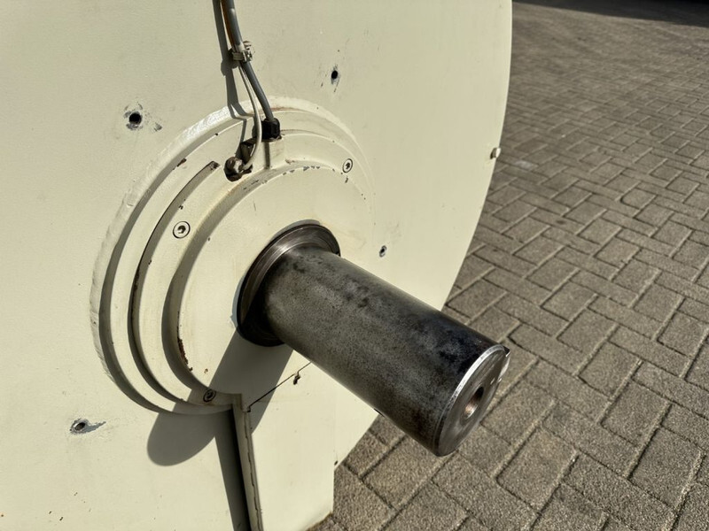 PILLER SG 102.40 Pillar 1750 kVA generatordeel Alternator as New ! 18 test hours ! - Generator set: picture 5 PILLER SG 102.40 Pillar 1750 kVA generatordeel Alternator as New ! 18 test hours ! - Generator set: picture 5