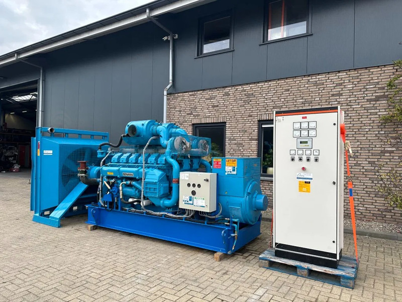 Perkins 4012 TWG Stamford 1030 kVA generatorset as New ! 175 hours ! Nieuwstaat ! - Generator set: picture 5 Perkins 4012 TWG Stamford 1030 kVA generatorset as New ! 175 hours ! Nieuwstaat ! - Generator set: picture 5