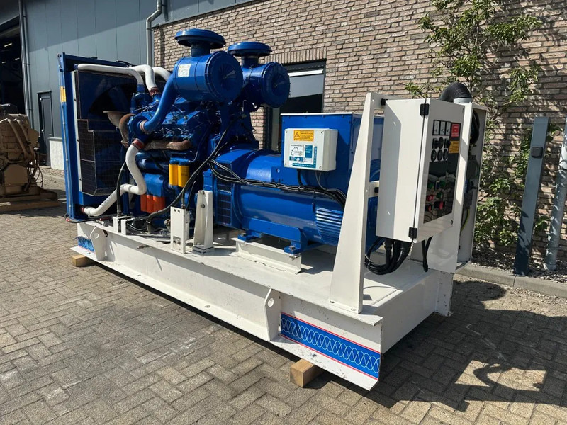 Perkins FG Wilson Stamford 670 kVA noodstroom generatorset - Generator set: picture 2 Perkins FG Wilson Stamford 670 kVA noodstroom generatorset - Generator set: picture 2