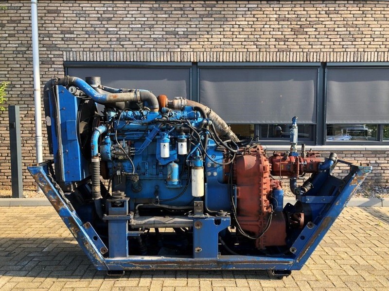 Sisu Valmet Diesel 74.234 ETA 181 HP diesel enine with ZF gearbox - Engine: picture 1 Sisu Valmet Diesel 74.234 ETA 181 HP diesel enine with ZF gearbox - Engine: picture 1