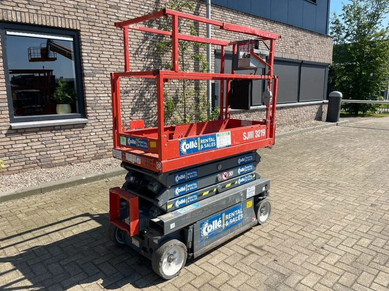 Skyjack SJIII 3219 Elektra Schaarhoogwerker 7.6 meter werkhoogte - Articulated boom: picture 2 Skyjack SJIII 3219 Elektra Schaarhoogwerker 7.6 meter werkhoogte - Articulated boom: picture 2