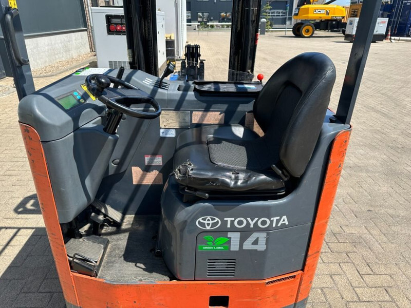 Toyota 6FBRE14 Triplex 1.4 ton Triplex Elektra Reachtruck - Reach truck: picture 3 Toyota 6FBRE14 Triplex 1.4 ton Triplex Elektra Reachtruck - Reach truck: picture 3