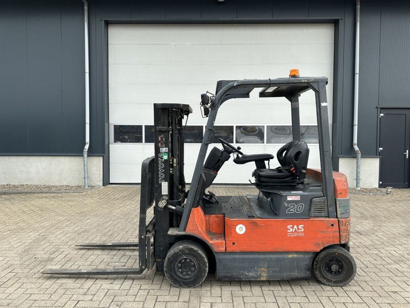 Toyota 7FBMF20 2 ton Triplex Freelift Sideshift Elektra Heftruck - Electric forklift: picture 2 Toyota 7FBMF20 2 ton Triplex Freelift Sideshift Elektra Heftruck - Electric forklift: picture 2