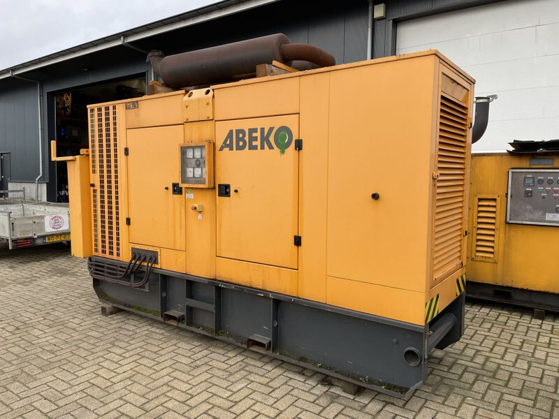 Volvo TWD1010G Stamford 300 kVA Silent generatorset - Generator set: picture 3 Volvo TWD1010G Stamford 300 kVA Silent generatorset - Generator set: picture 3