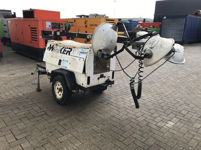 Wacker LTC4L Lombardini Diesel Mobiele light tower lichtmast aggregaat - Lighting tower: picture 4 Wacker LTC4L Lombardini Diesel Mobiele light tower lichtmast aggregaat - Lighting tower: picture 4