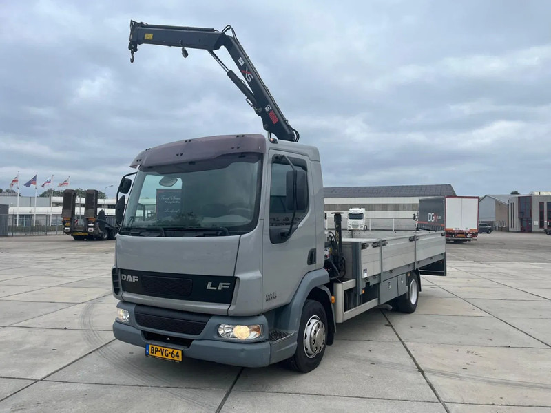 DAF LF 45 FA - Crane truck, Dropside/ Flatbed truck: picture 1 DAF LF 45 FA - Crane truck, Dropside/ Flatbed truck: picture 1