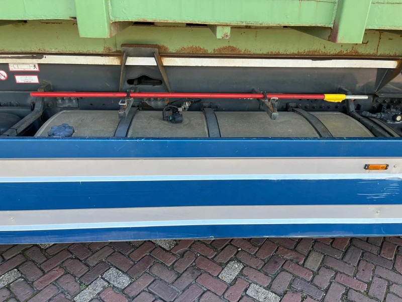 Container transporter/ Swap body truck DAF XF 530 FAS: picture 16