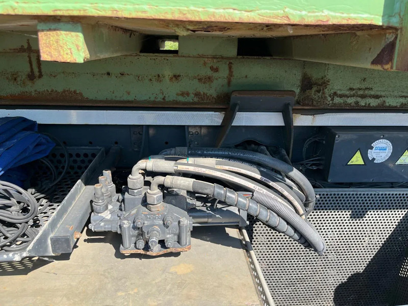 Container transporter/ Swap body truck DAF XF 530 FAS: picture 19