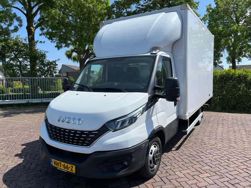 Iveco Daily 35C16 - Box van, Combi van: picture 2 Iveco Daily 35C16 - Box van, Combi van: picture 2
