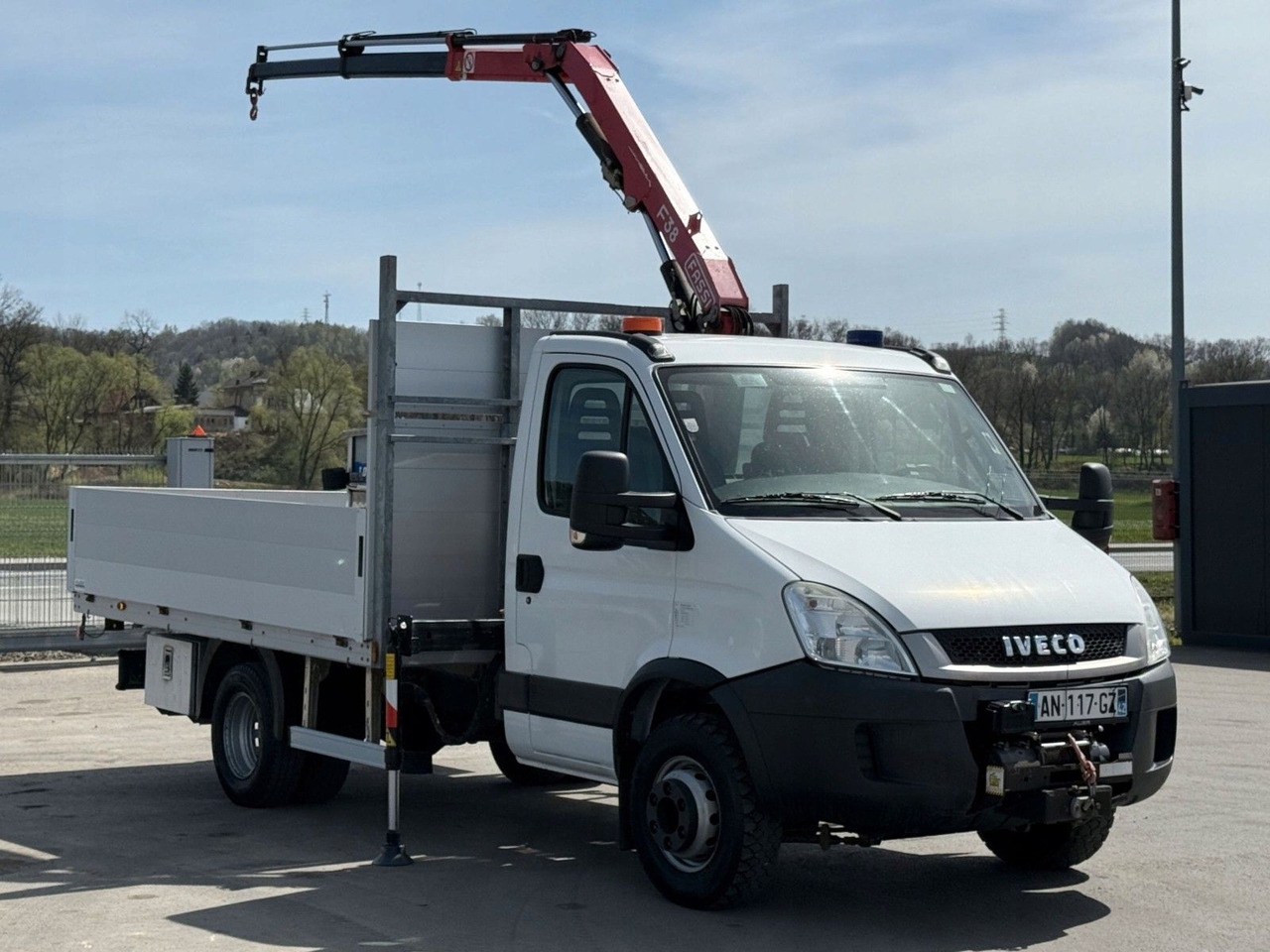 Iveco Daily 65C14 Pritsche 3,75 m FASSI F38 A.22 - Open body delivery van: picture 2 Iveco Daily 65C14 Pritsche 3,75 m FASSI F38 A.22 - Open body delivery van: picture 2