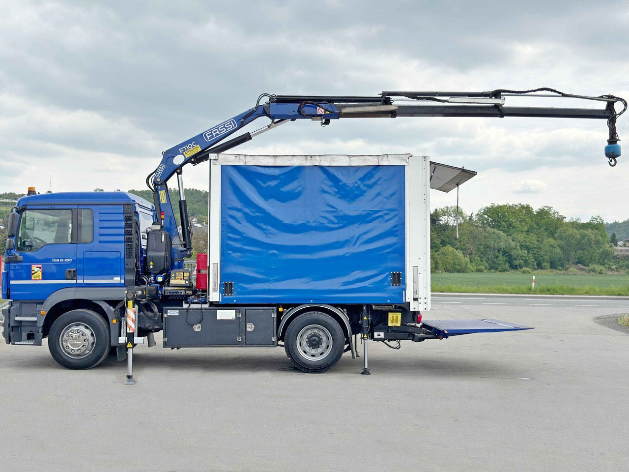 MAN TGM 15.250* FASSI F110A.0.23 * TOPZUSTAND - Crane truck: picture 5 MAN TGM 15.250* FASSI F110A.0.23 * TOPZUSTAND - Crane truck: picture 5