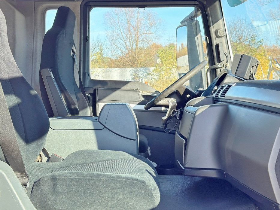 Crane truck MAN TGS 28.320 * HMF 1500 - K2 * TOPZUSTAND: picture 12