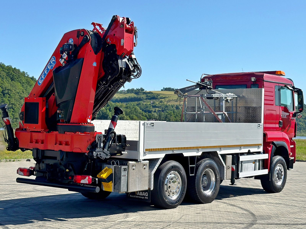 Leasing of  MAN TGS 28.480 * EFFER 255/5S + JIB 3S + FUNK * TOP MAN TGS 28.480 * EFFER 255/5S + JIB 3S + FUNK * TOP: picture 8