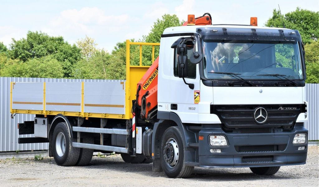 Mercedes-Benz ACTROS 1832 PRITSCHE 6,70m * PK 15500*TOPZUSTAND - Crane truck: picture 3 Mercedes-Benz ACTROS 1832 PRITSCHE 6,70m * PK 15500*TOPZUSTAND - Crane truck: picture 3