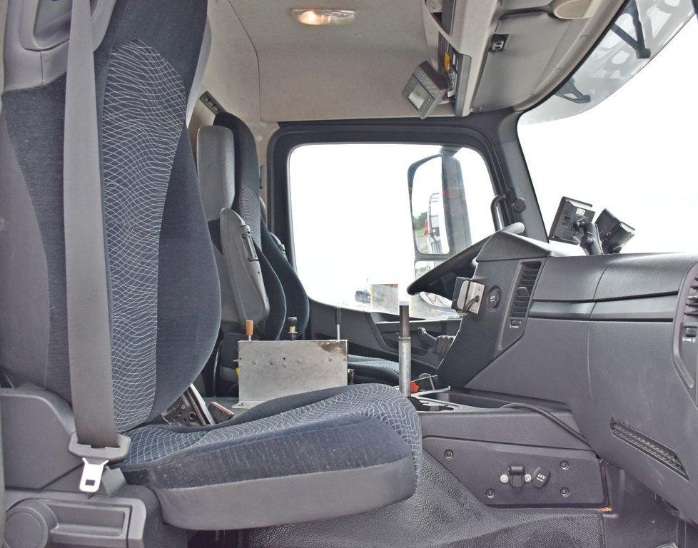 Crane truck, Tipper Mercedes-Benz AROCS 2635* FASSI F165AZ.0.22 + FUNK * 6x4: picture 12