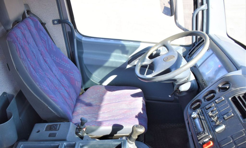 Tipper, Crane truck Mercedes-Benz ATEGO 823 Kipper 4,90m* PM 5024 P* TOPZUSTAND: picture 12