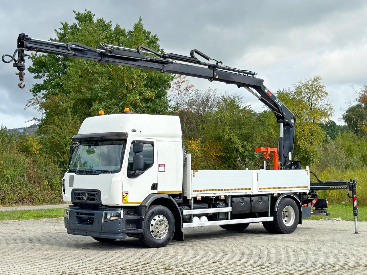 Renault C 430 * HIAB 122 B - 3 HIDUO + FUNK * TOP - Crane truck: picture 2 Renault C 430 * HIAB 122 B - 3 HIDUO + FUNK * TOP - Crane truck: picture 2