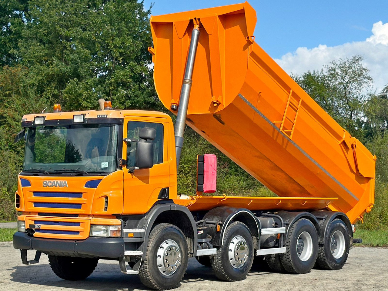 Scania P 380 Kipper * 8x4 * TOPZUSTAND - Tipper: picture 4 Scania P 380 Kipper * 8x4 * TOPZUSTAND - Tipper: picture 4