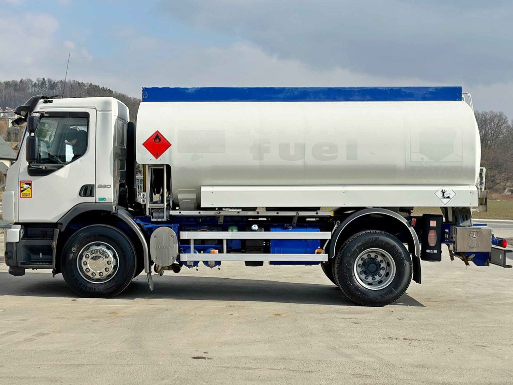 Volvo FE 280 * Tankwagen * TOPZUSTAND Volvo FE 280 * Tankwagen * TOPZUSTAND - Tank truck, Crane truck: picture 3 Volvo FE 280 * Tankwagen * TOPZUSTAND Volvo FE 280 * Tankwagen * TOPZUSTAND - Tank truck, Crane truck: picture 3