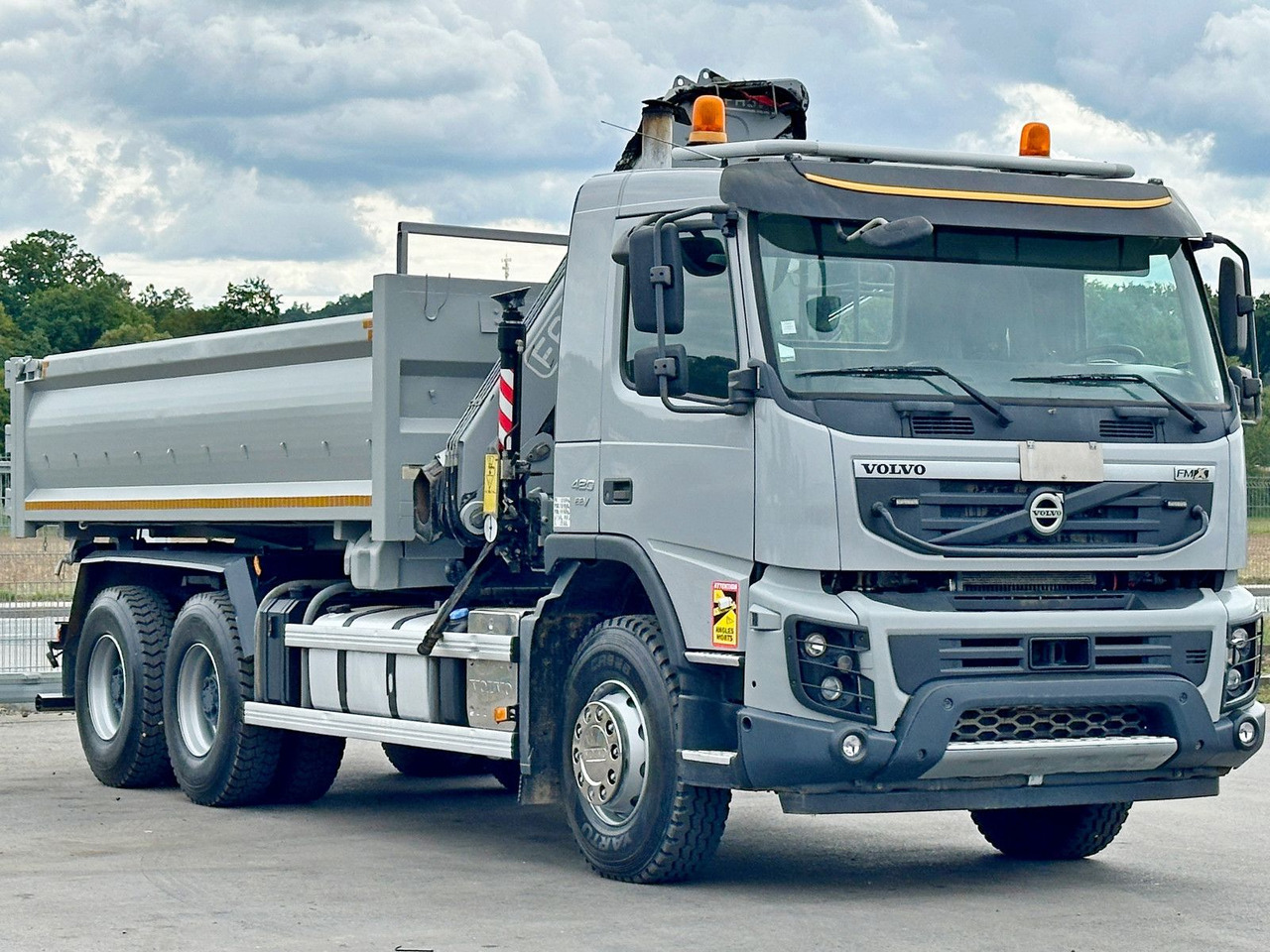 Volvo FMX 420 Kipper 5,10m *FASSI F155A.0.22+FUNK/6x4 - Tipper: picture 4 Volvo FMX 420 Kipper 5,10m *FASSI F155A.0.22+FUNK/6x4 - Tipper: picture 4