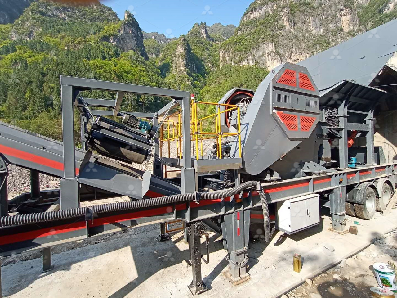 LIMING NK series mobile crusher - Mobile crusher: picture 3 LIMING NK series mobile crusher - Mobile crusher: picture 3