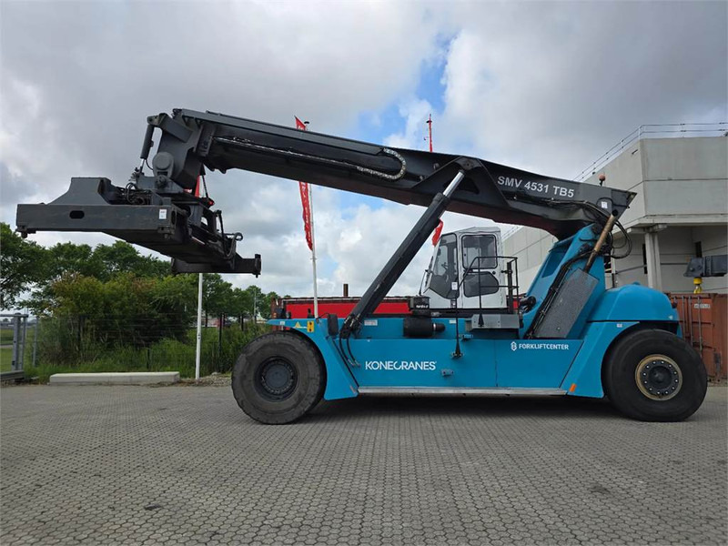 KONECRANES SMV 4531 TB5 - Reach stacker: picture 2 KONECRANES SMV 4531 TB5 - Reach stacker: picture 2