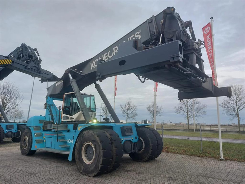 KONECRANES SMV 4531 TC5 - Reach stacker: picture 4 KONECRANES SMV 4531 TC5 - Reach stacker: picture 4