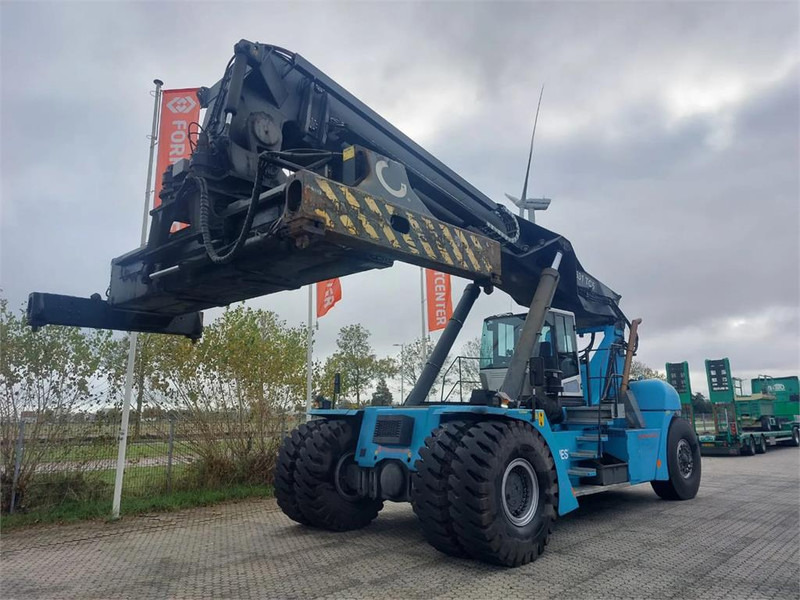 KONECRANES SMV 4531 TC5 - Reach stacker: picture 3 KONECRANES SMV 4531 TC5 - Reach stacker: picture 3