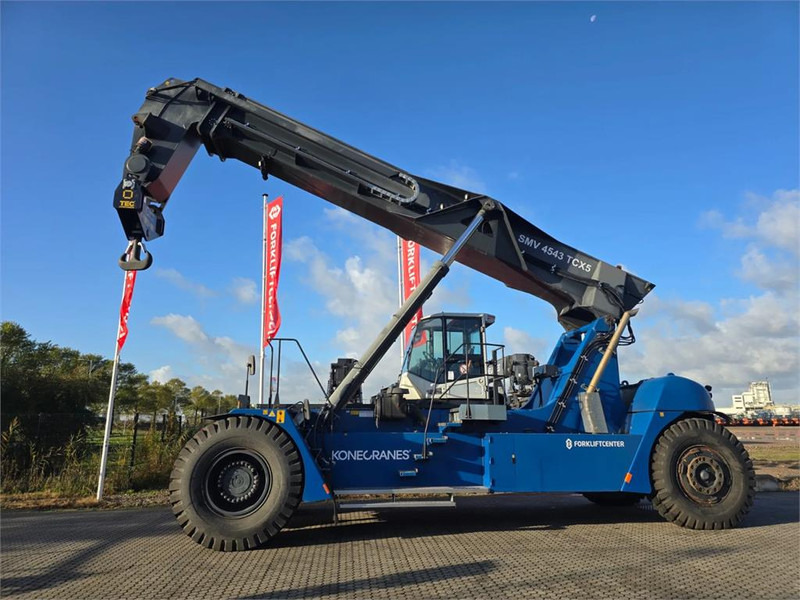 KONECRANES SMV 4543 TCX5 - Reach stacker: picture 2 KONECRANES SMV 4543 TCX5 - Reach stacker: picture 2
